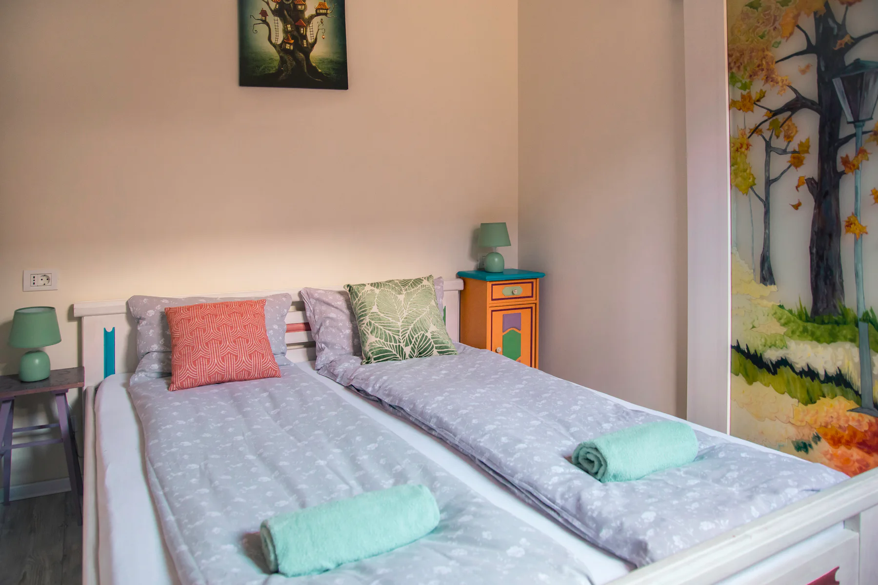 Little Emma's Hideaway — view 2