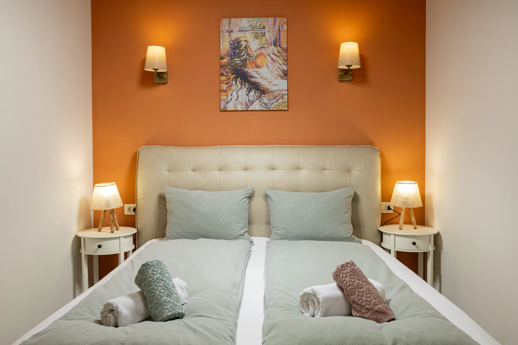 Little Julia's Hideaway — view 3