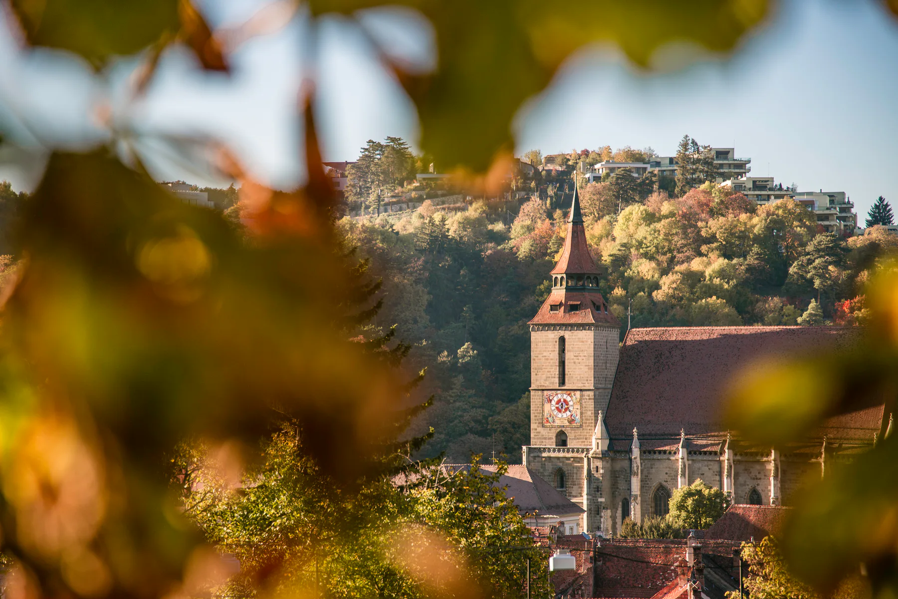 A family moment outdoors in autumnal Brașov 2